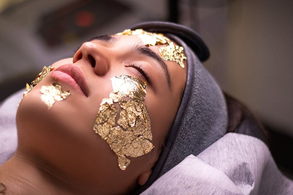 What is Gold Facial: Benefits, Price, and More