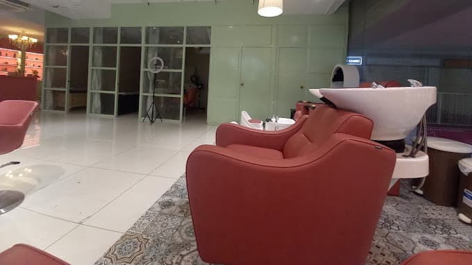 Explore Stylette Family Salon, a trusted LUZO salon partner with branches near you