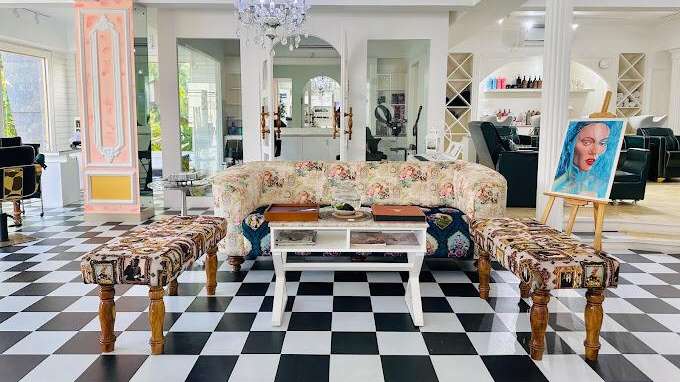 Explore Subzcanvas Unisex Salon, a trusted LUZO salon partner with branches near you
